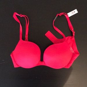 Victoria’s Secret Red Bra